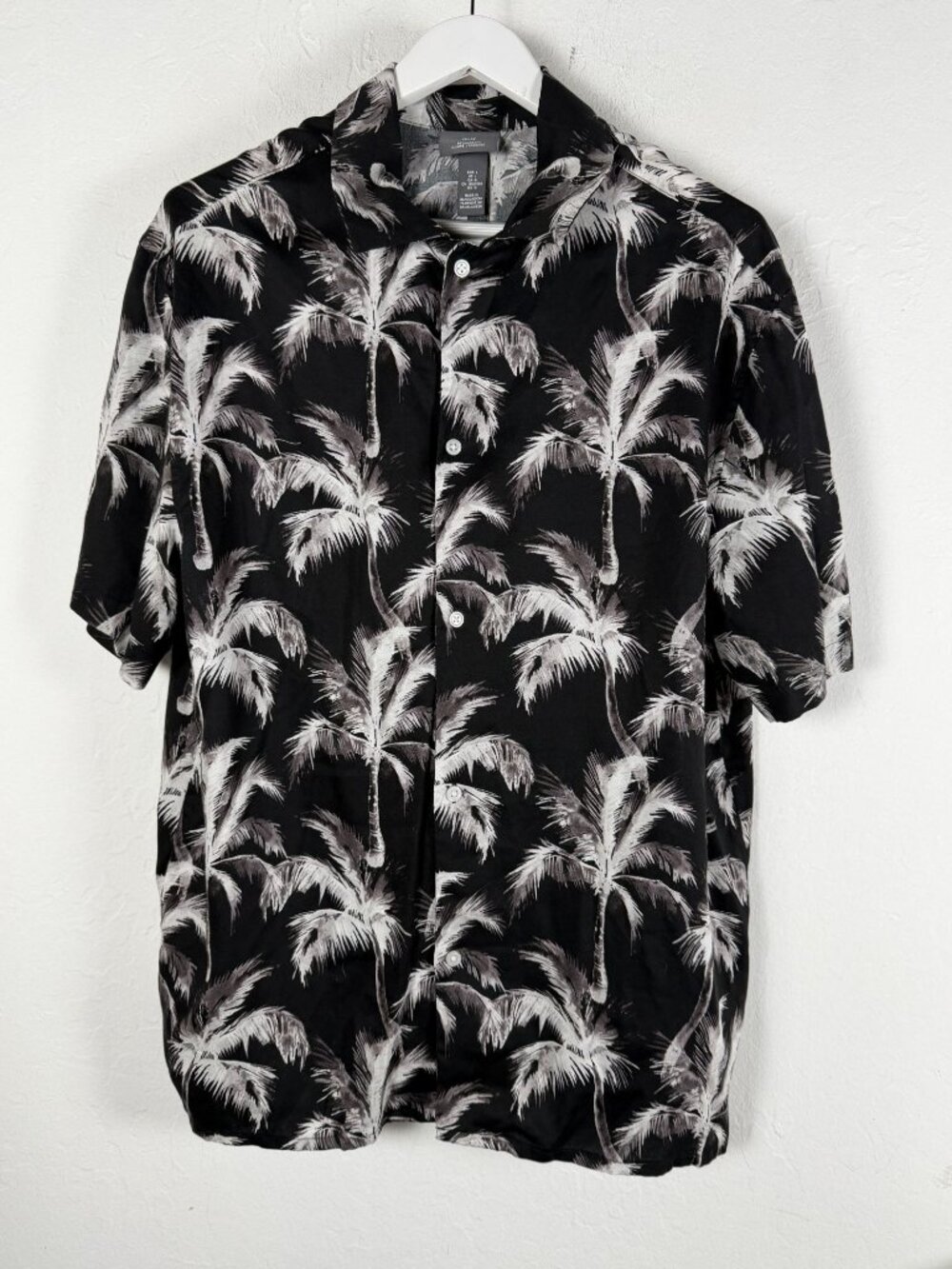 H&M Men’s Black Palm Tree Print Short Sleeve Lyocell Resort Shirt Large New
